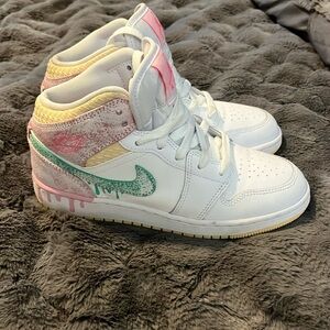 2021
Air Jordan 1 Mid SE GS 'Ice Cream'